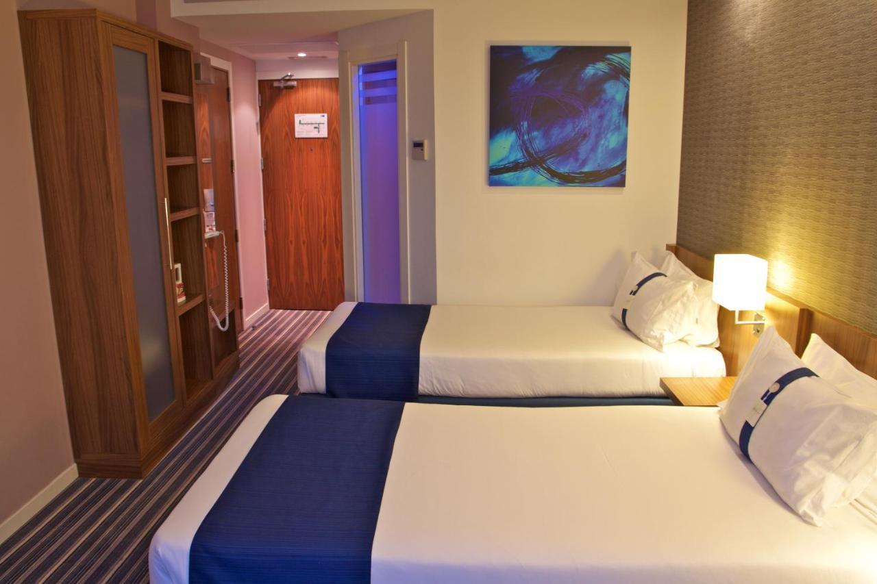 Holiday Inn Express Campo De Gibraltar-Barrios By Ihg Los Barrios Ngoại thất bức ảnh