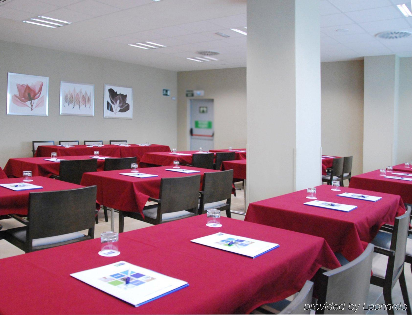 Holiday Inn Express Campo De Gibraltar-Barrios By Ihg Los Barrios Kinh doanh bức ảnh