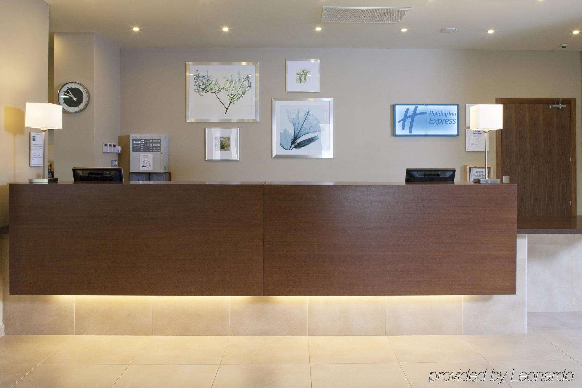 Holiday Inn Express Campo De Gibraltar-Barrios By Ihg Los Barrios Nội địa bức ảnh