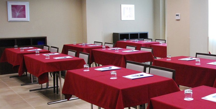 Holiday Inn Express Campo De Gibraltar-Barrios By Ihg Los Barrios Ngoại thất bức ảnh